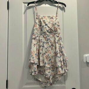 Romper
Good Condition